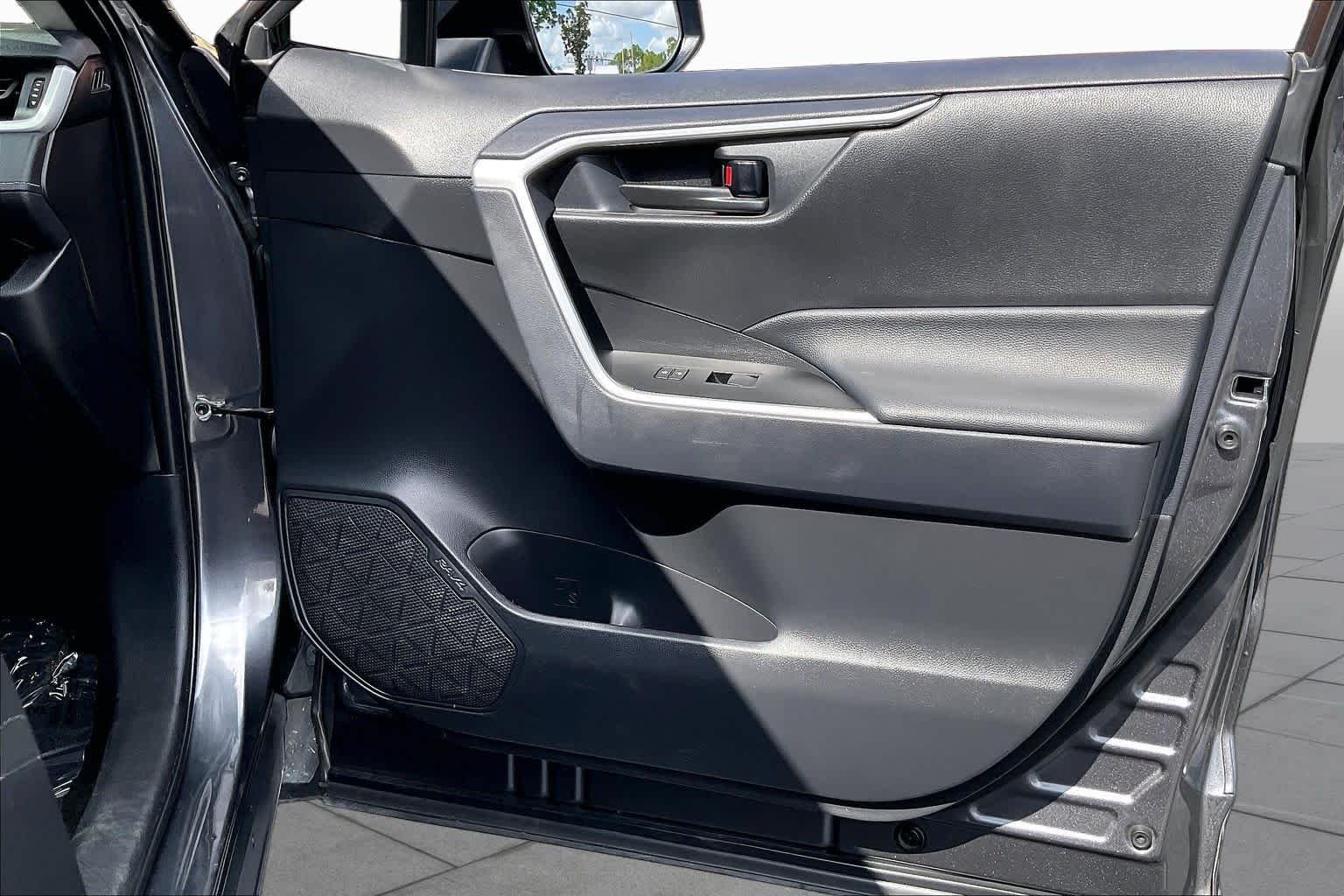 Used 2025 Magnetic Gray Metallic Toyota LE image 23