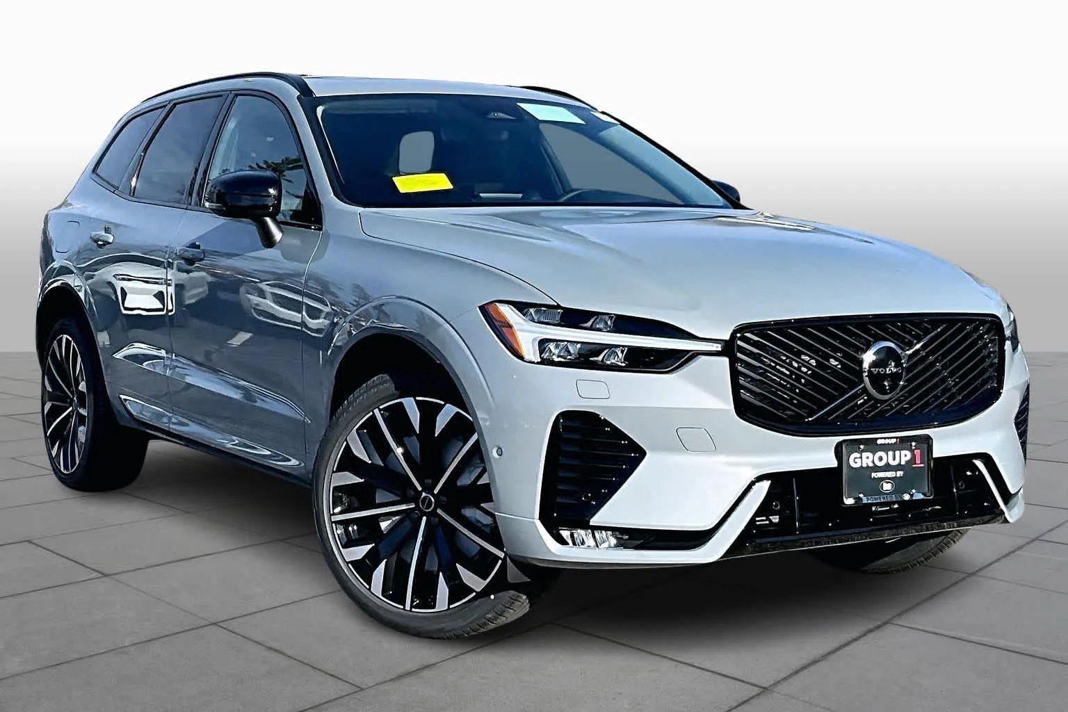 New 2026 Vapour Grey Volvo Ultra image 17
