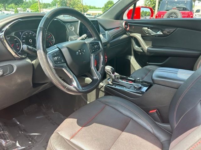 Used 2020 Red Chevrolet RS image 16