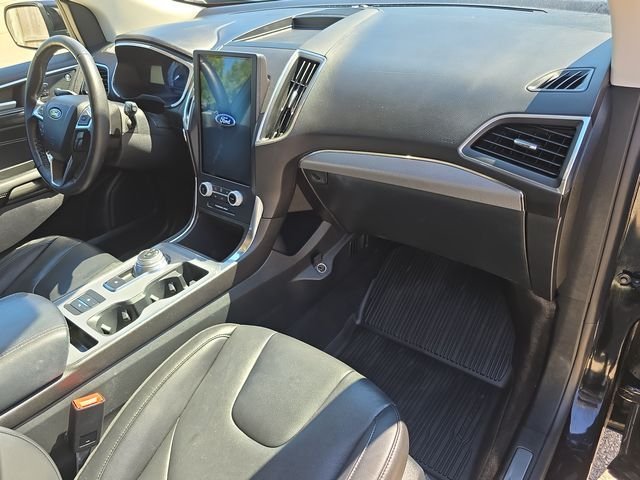 Used 2021 Black Ford Titanium image 39