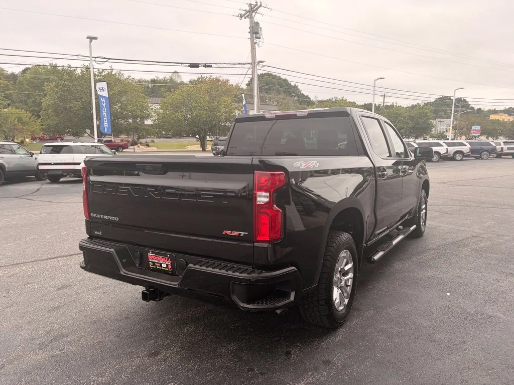 Used 2026 Black Chevrolet RST image 6