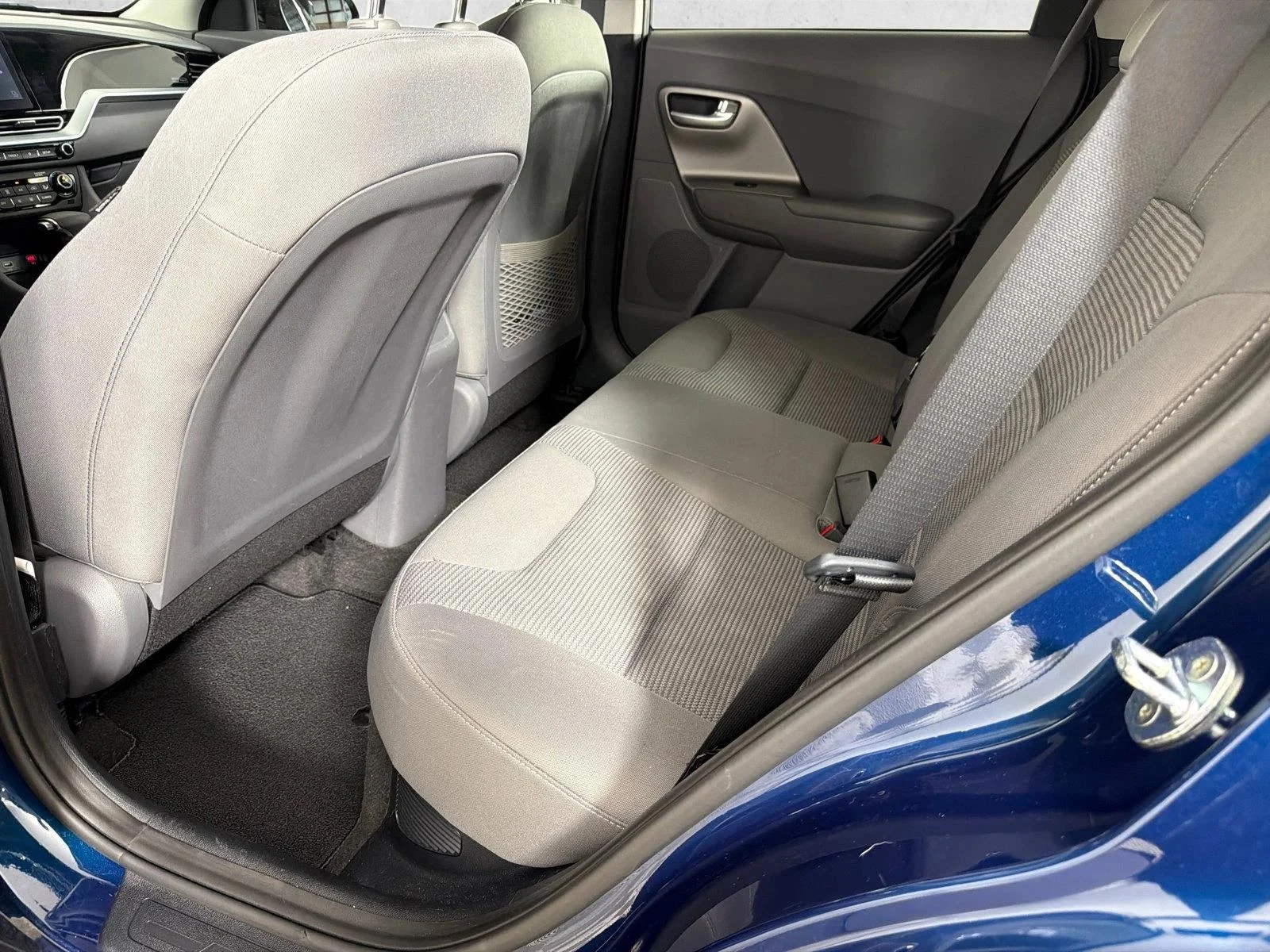 Used 2022 Blue Kia LX image 20
