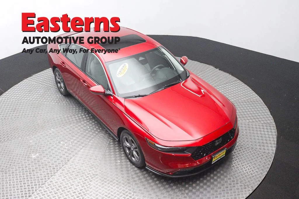 Used 2024 Red Honda EX image 3