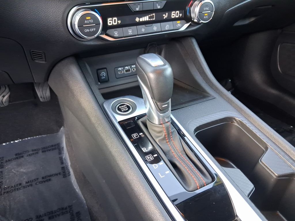 Used 2025 White Nissan SR image 27