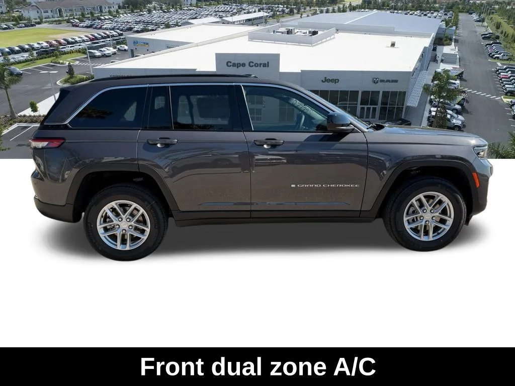 New 2026 Baltic Gray Metallic Clear-Coat Exterior Paint Jeep Laredo image 3