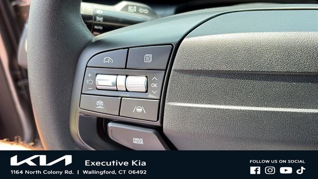 Certified Used 2025 Gray Kia LXS image 11