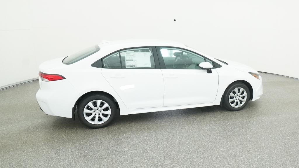 New 2025 Ice Cap Toyota LE image 9