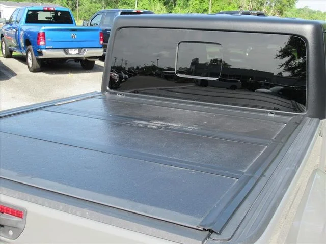 Used 2023 Gray Jeep Overland image 34