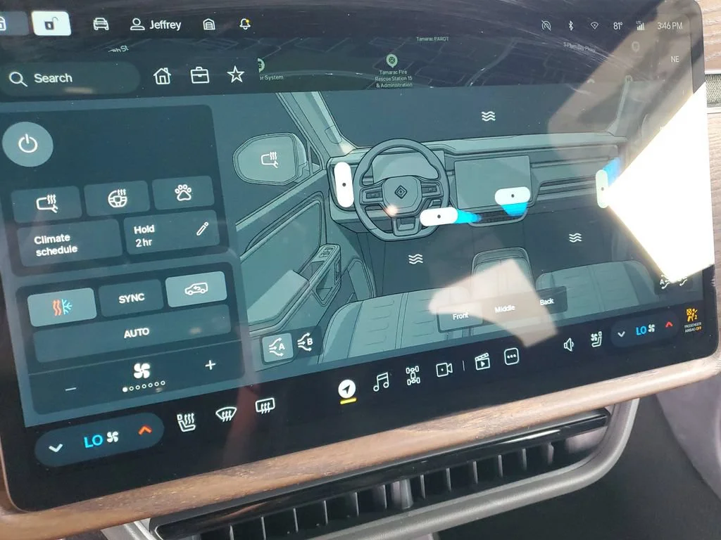 Used 2024  Rivian Adventure image 29