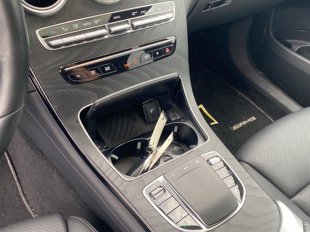 Used 2023 Polar White Mercedes-Benz GLC 300 image 16