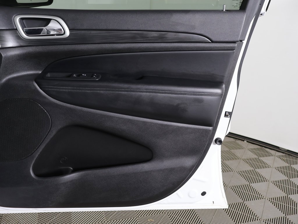 2020 Jeep Grand Cherokee Altitude - Photo 22