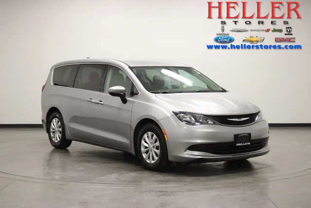 2017 Chrysler Pacifica Touring