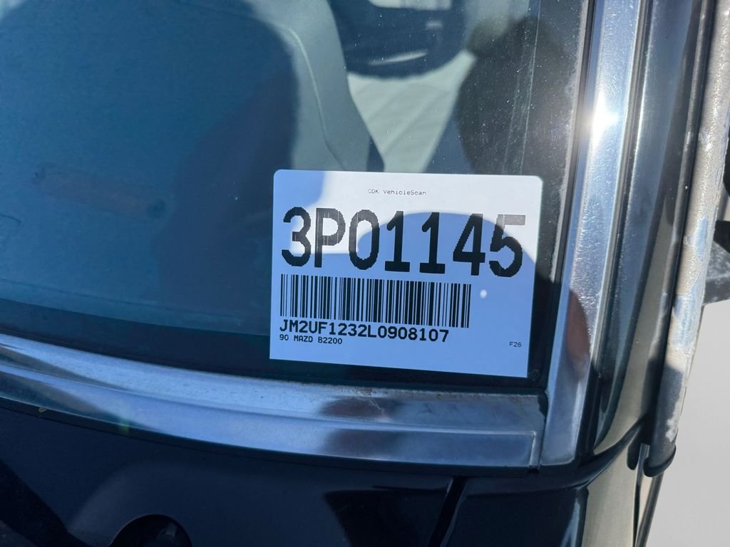 Used 1990 Black Mazda Truck image 34