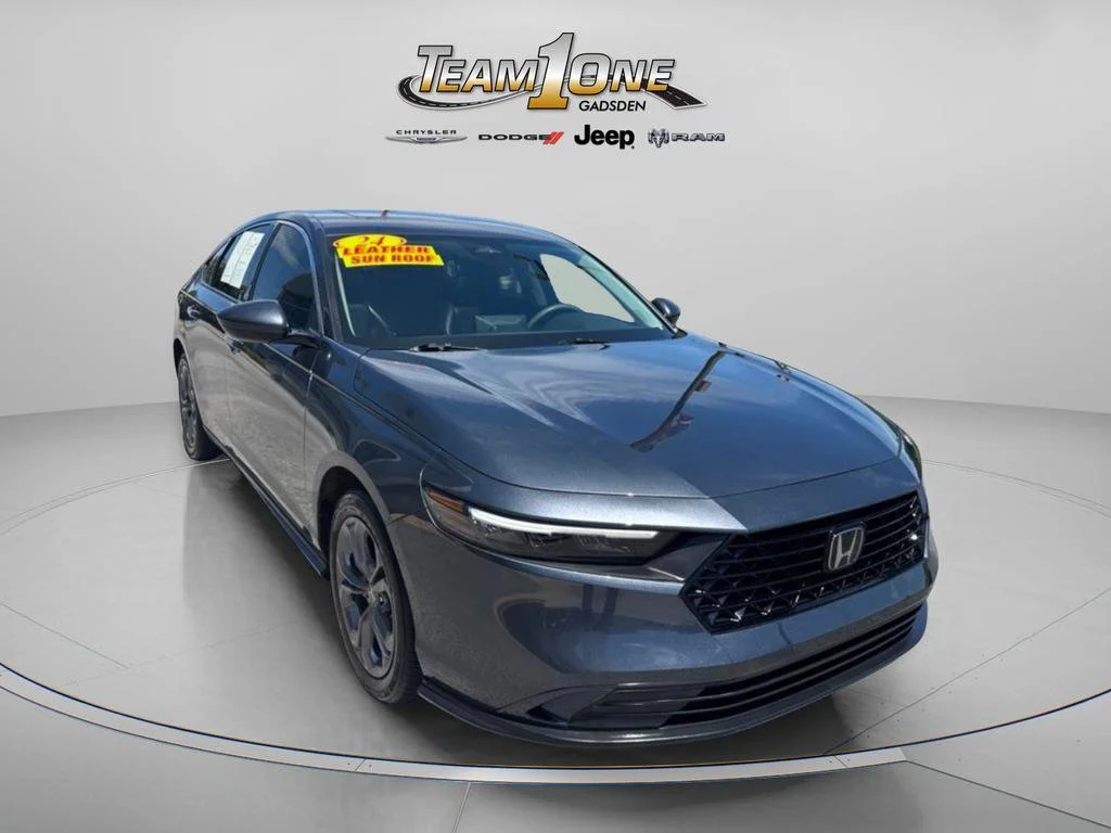 Used 2024 Gray Honda EX image 1