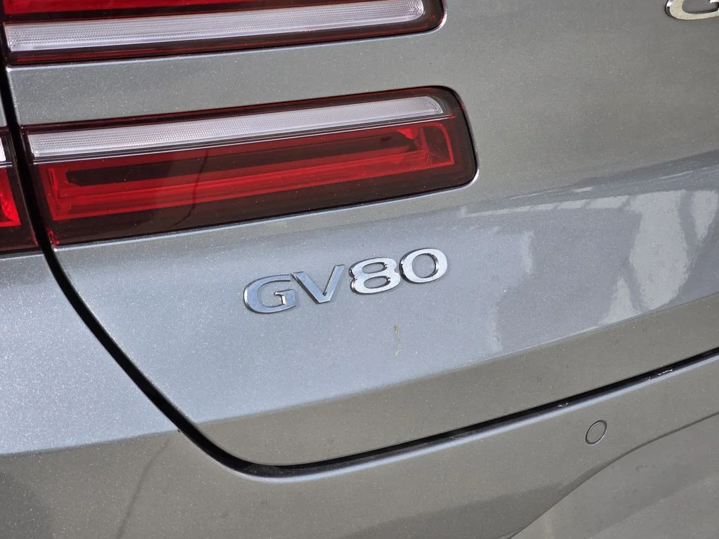 New 2026 Silver Genesis 3.5T Prestige image 6