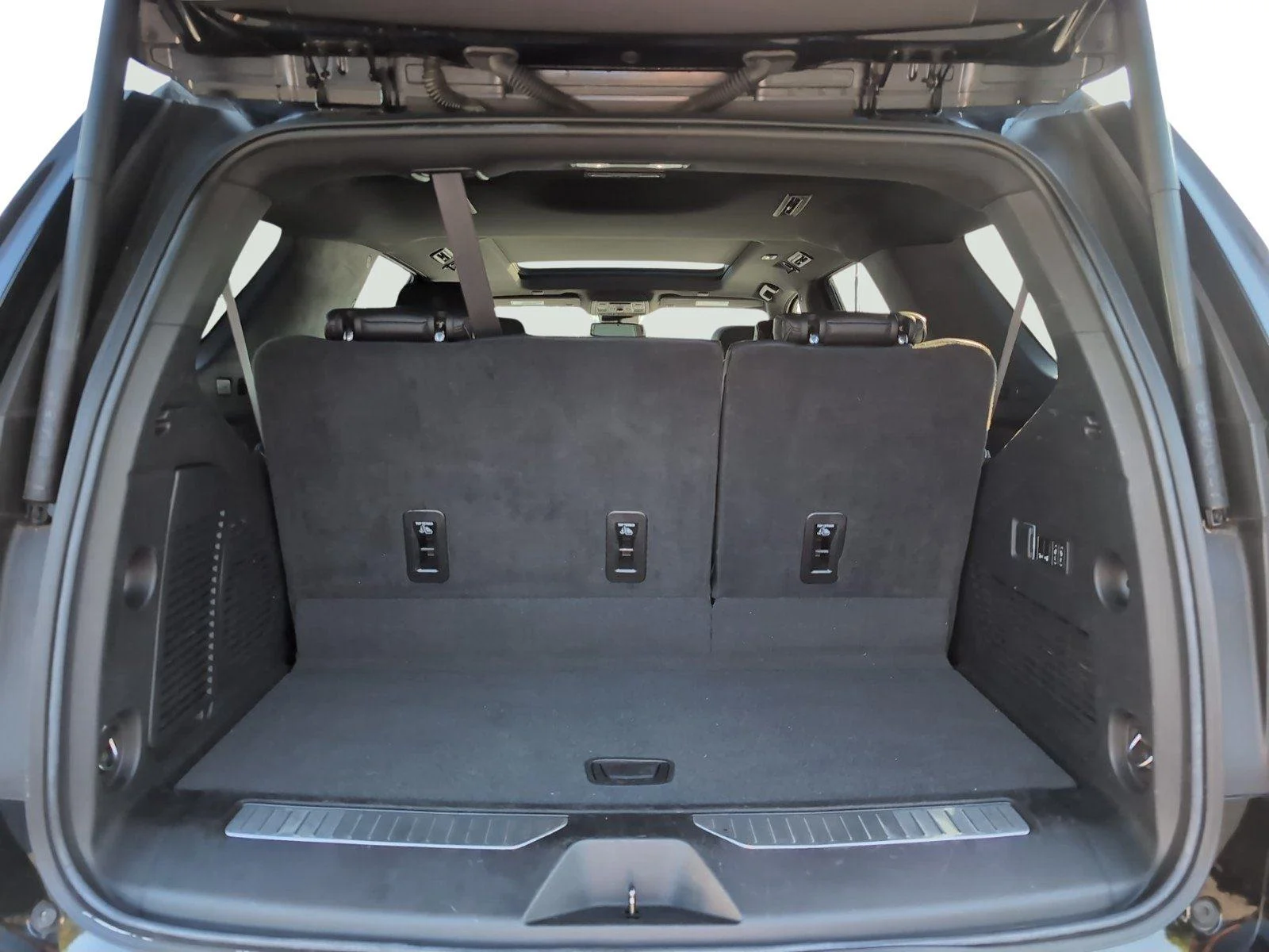 Used 2024 Black Chevrolet RST image 5
