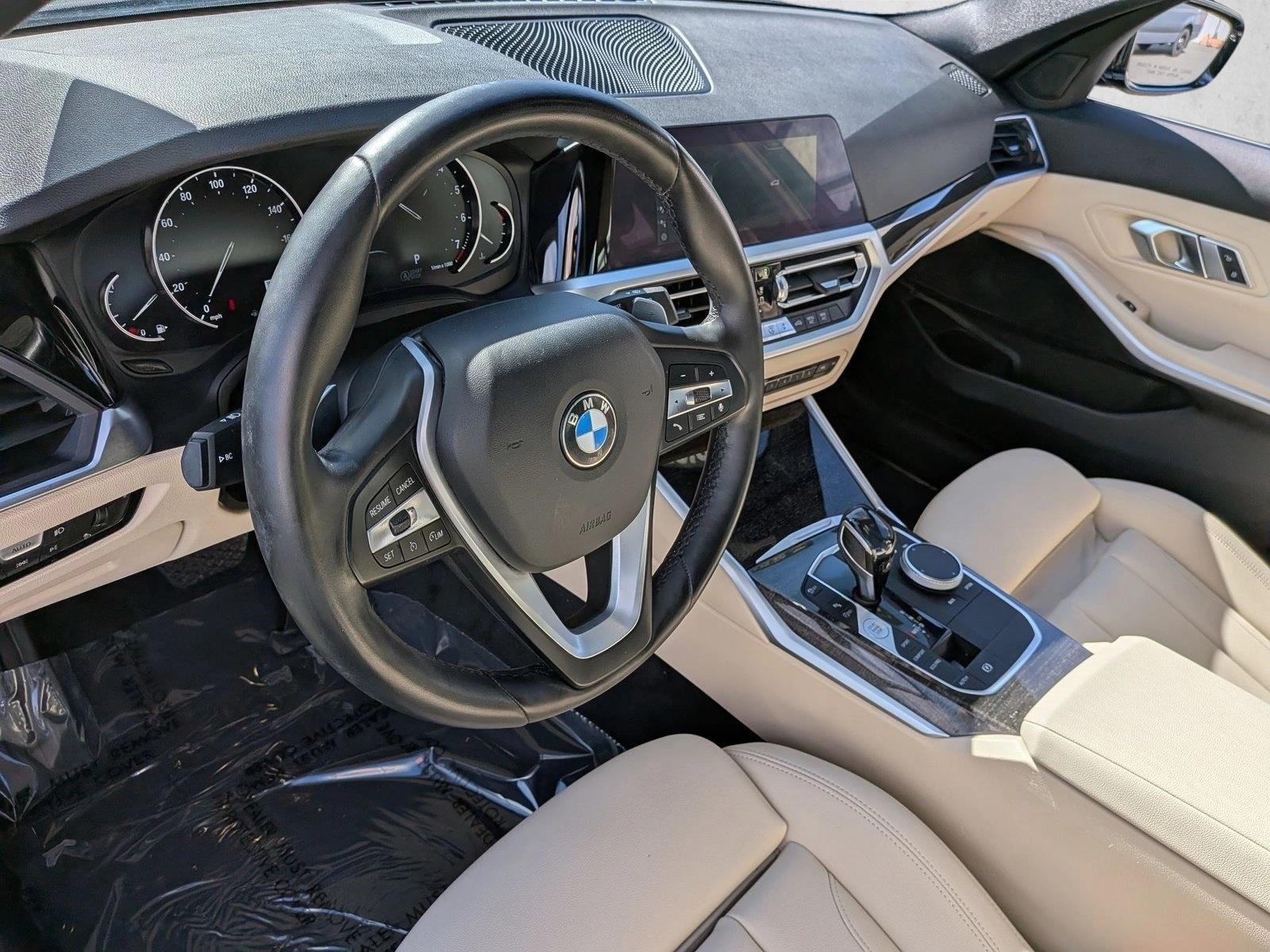 Used 2020 Jet Black BMW 330i image 10