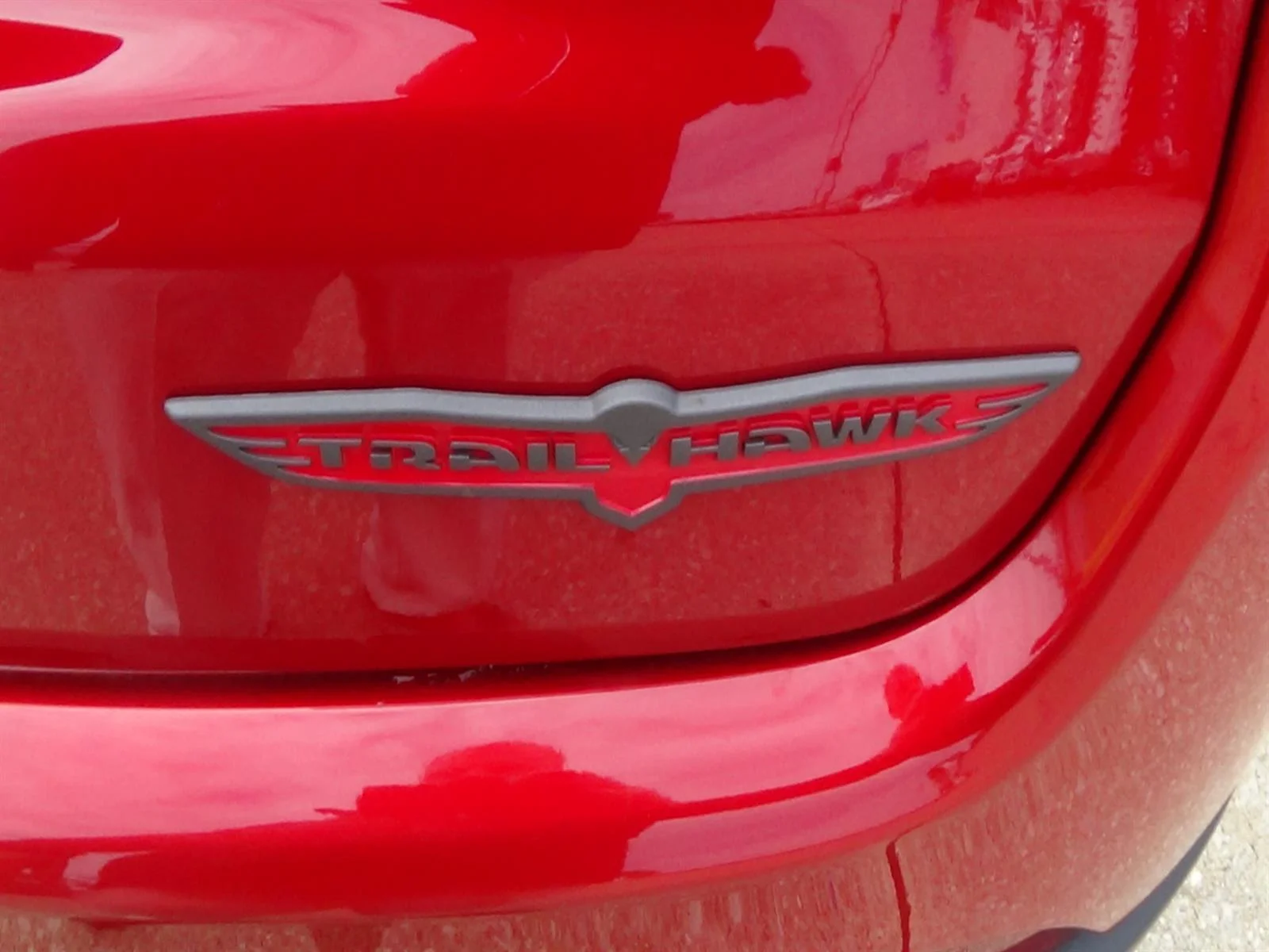 Certified Used 2024 Red Hot Pearl Coat (pr6) Jeep Trailhawk image 11