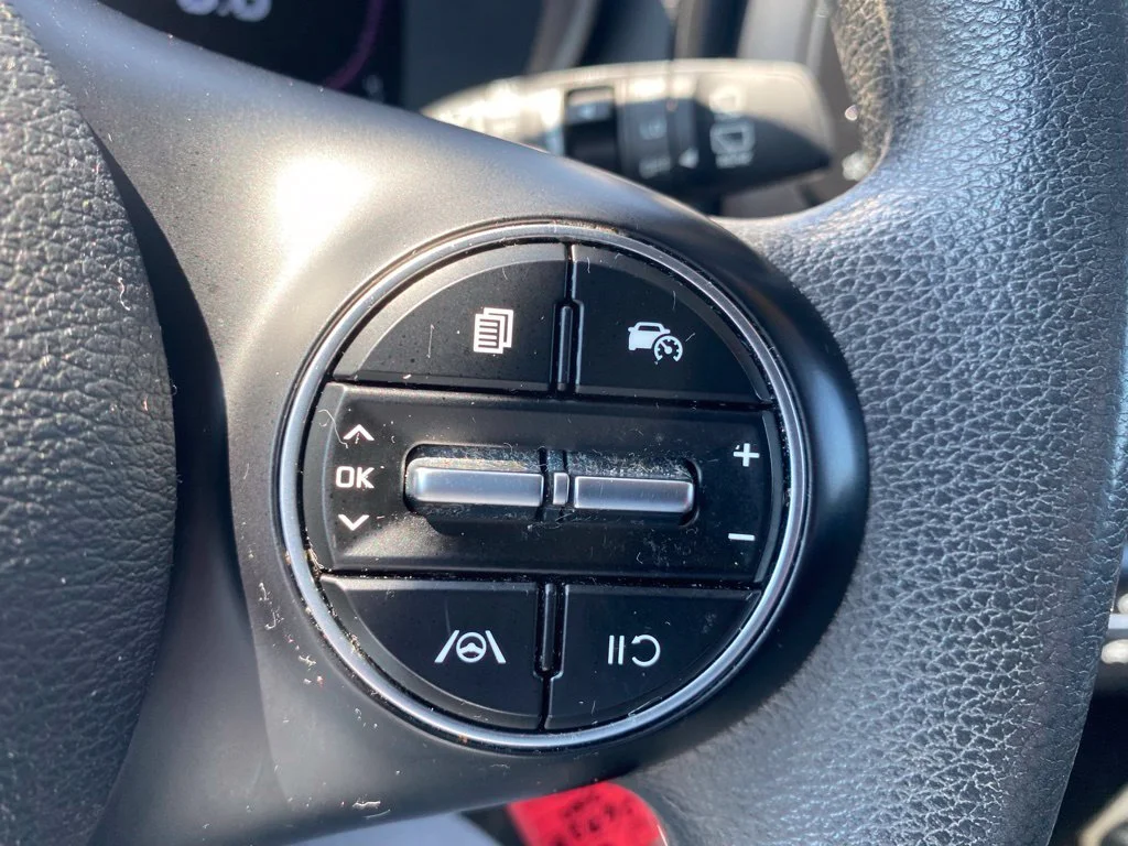 Used 2023 Red Kia LX image 26