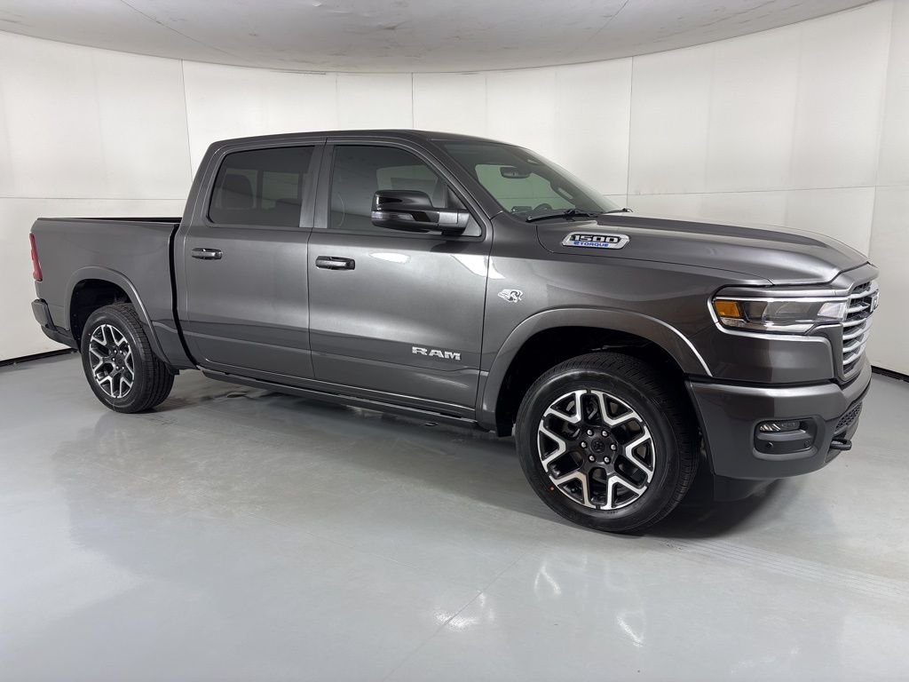 New 2026 Granite Crystal Metallic Clear-Coat Exterior Paint RAM Laramie image 9