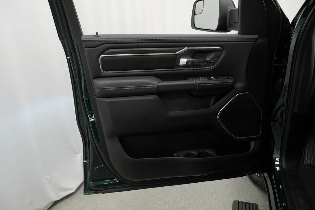 New 2027 Serrano-Green Metallic Exterior Paint RAM Laramie image 26