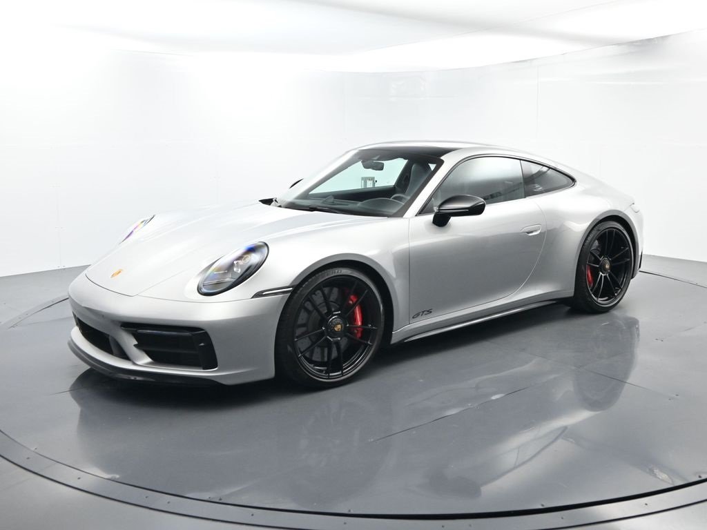 2023 Porsche 911 GTS