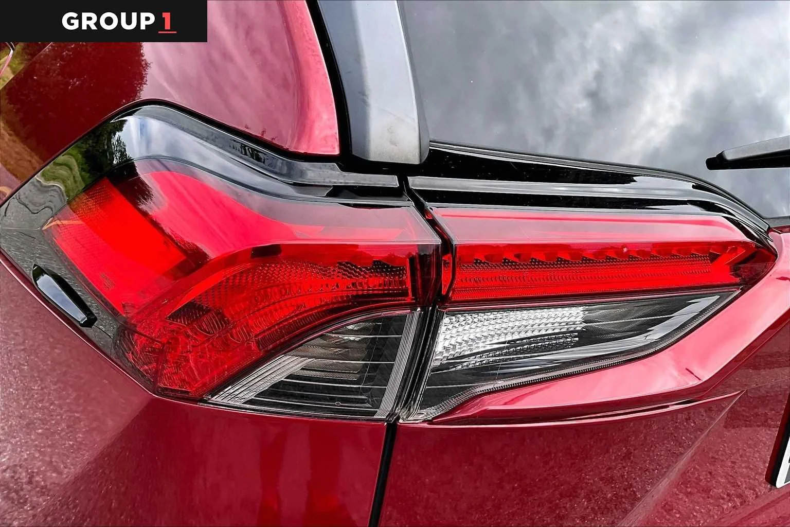 Used 2022 Ruby Flare Pearl Toyota XLE image 28