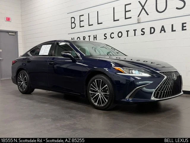 Certified Used 2024  Lexus 350 image 2