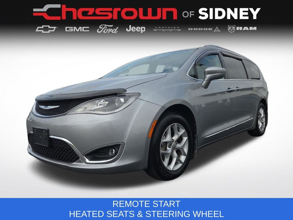 Used 2019 Silver Chrysler Touring L image 9