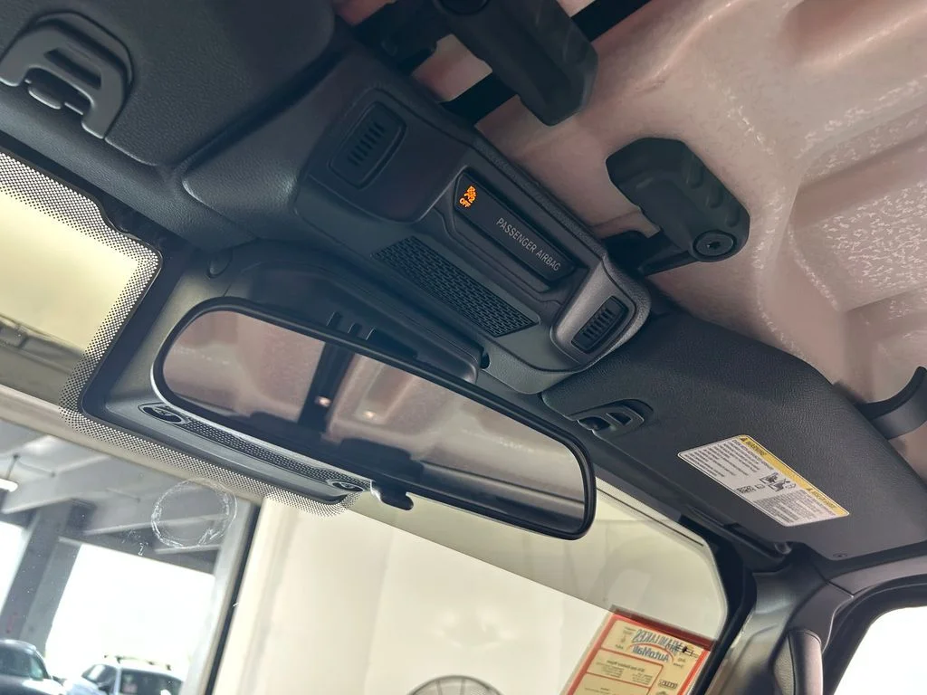 Used 2024 Anvil Clear Coat Jeep Mojave image 41
