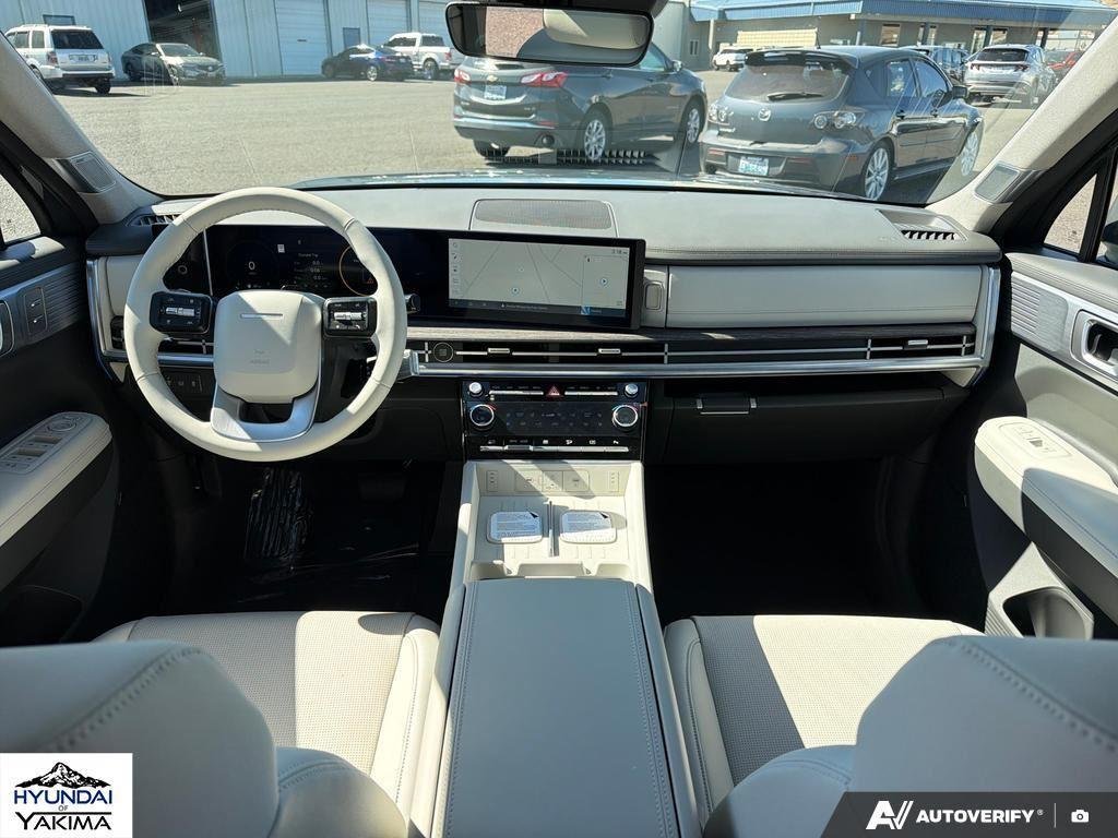 New 2026 Ecotronic Gray Hyundai Limited image 24