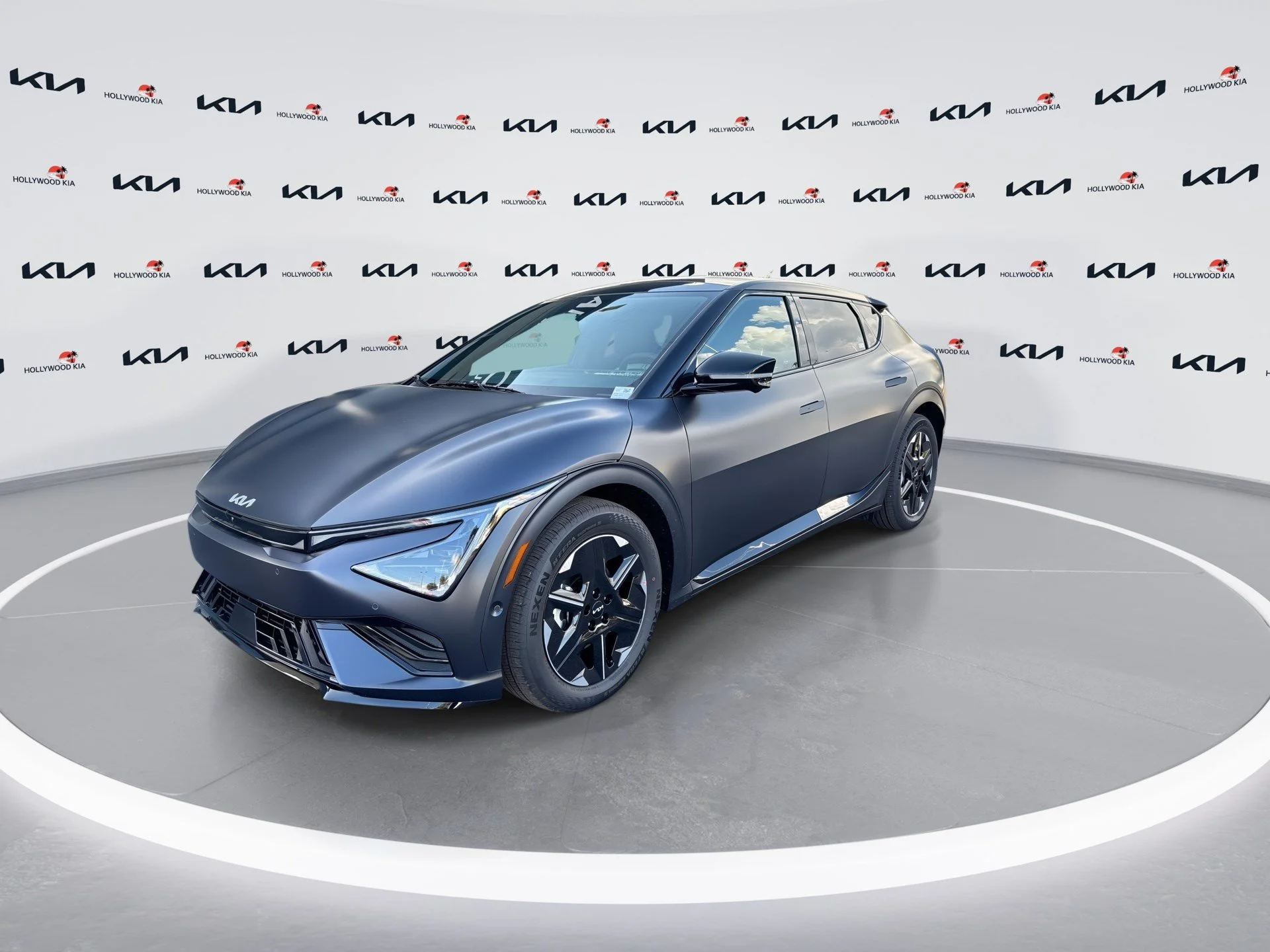 New 2026 Panthera Metal Matte Kia GT-LINE image 4