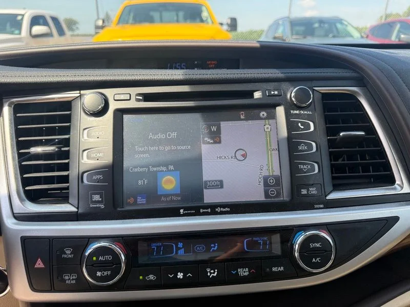 Used 2017 Red Toyota Limited image 11