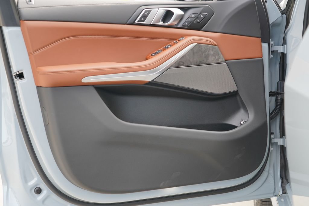 New 2026 Brooklyn Grey Metallic BMW xDrive50e image 9