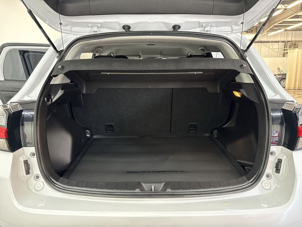 Used 2024 White Mitsubishi 2.0 ES image 21