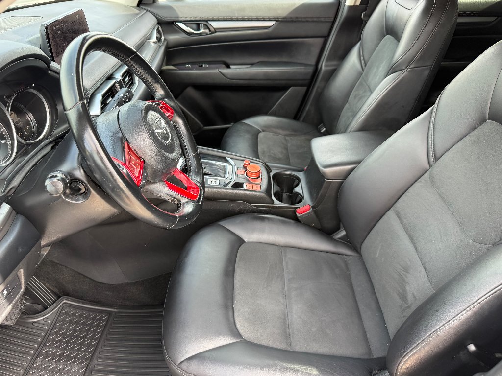 Used 2020 Sonic Silver Metallic Mazda Touring image 12