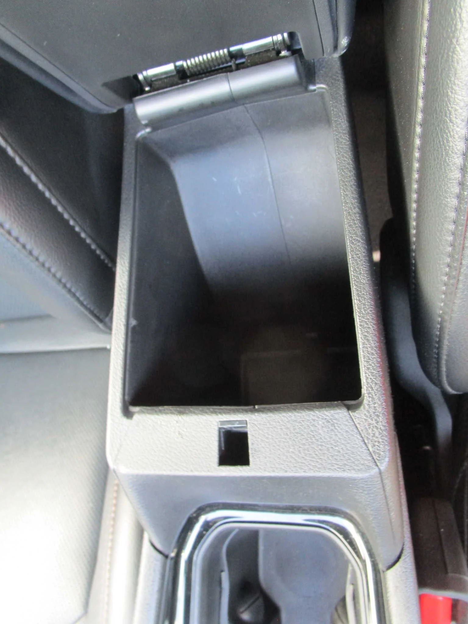 Used 2023 Bright White Clearcoat Jeep Limited image 25