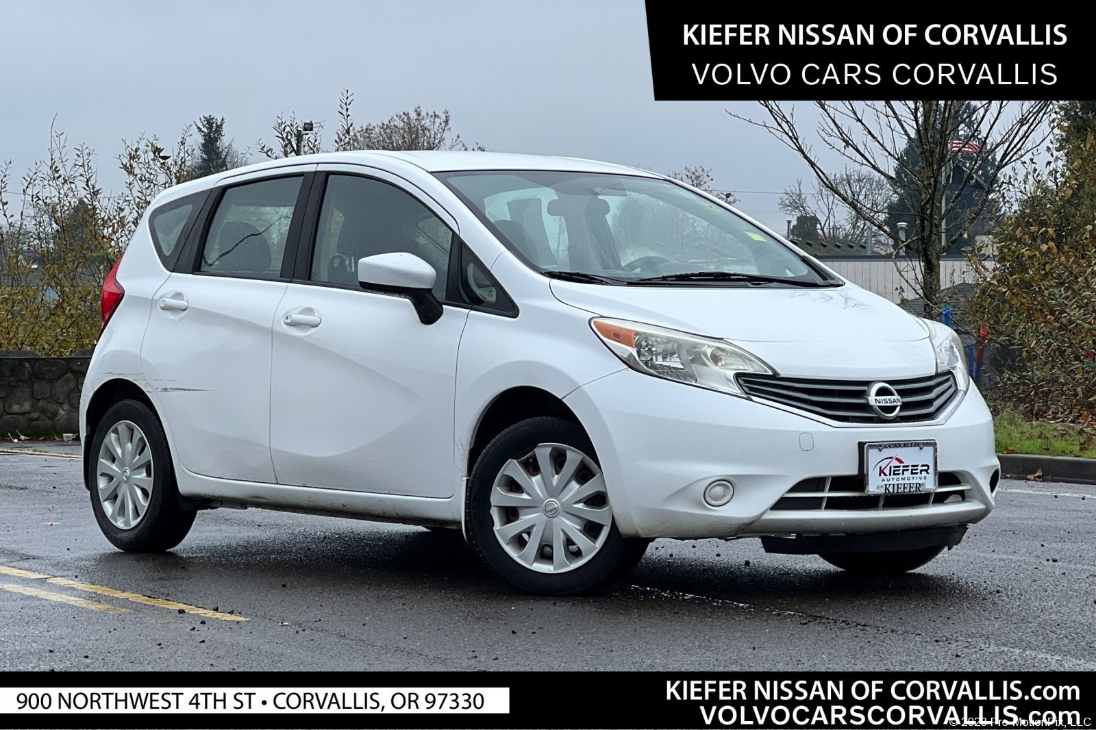 2016 Nissan Versa Note 1.6 S Plus CVT's photo