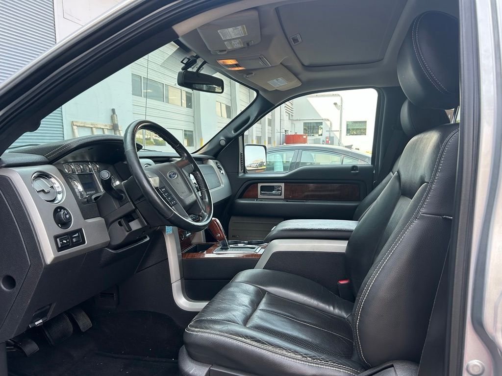 Used 2010 Silver Ford Lariat image 10