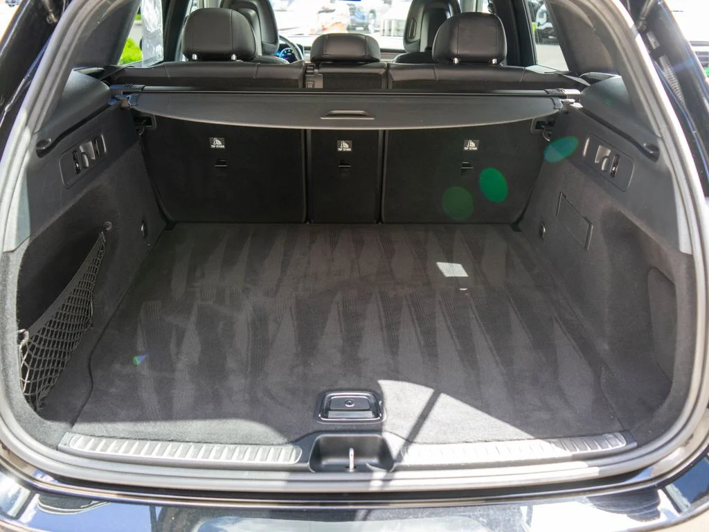 Used 2023 Black Mercedes-Benz GLC 300 image 32