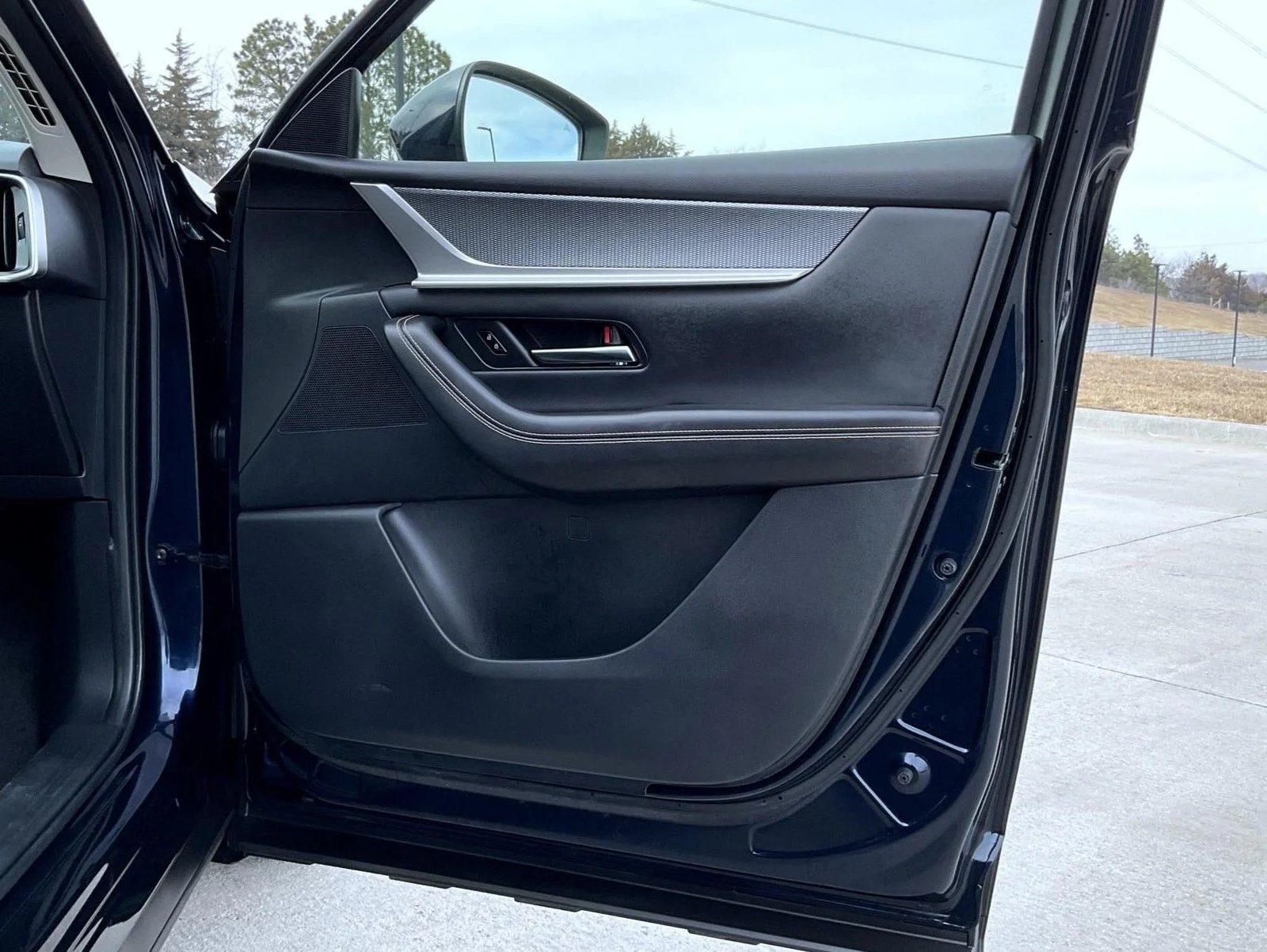 2025 Mazda CX-90 Preferred Package - Photo 16