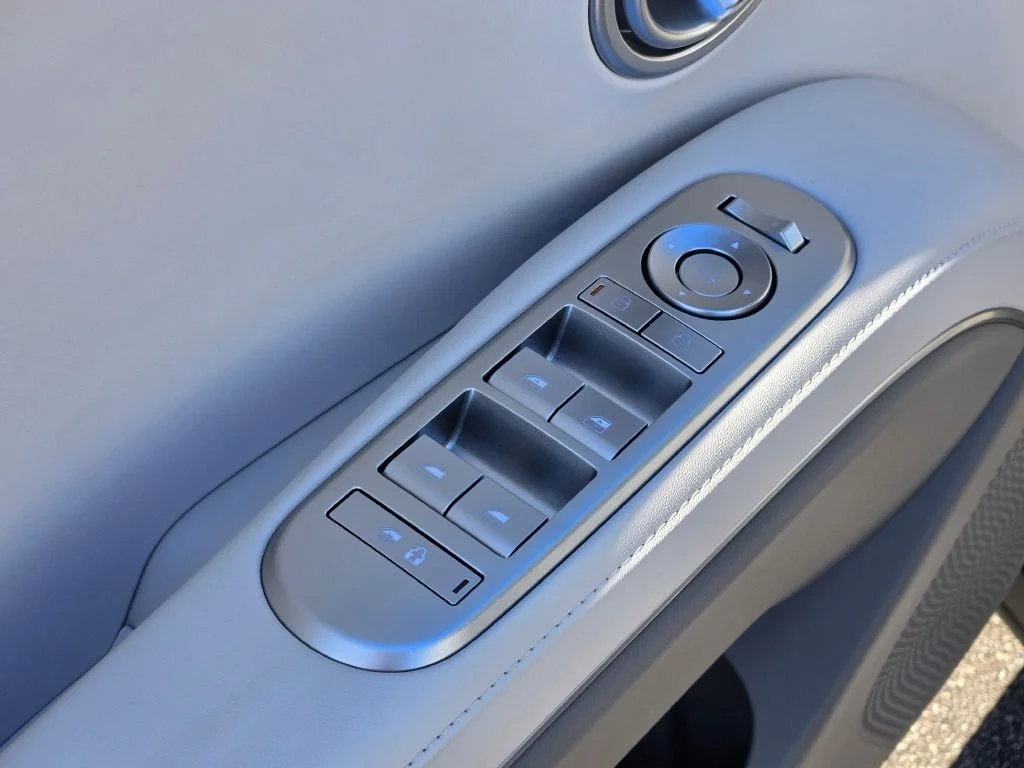 New 2026 Silver Metallic Hyundai Limited image 22