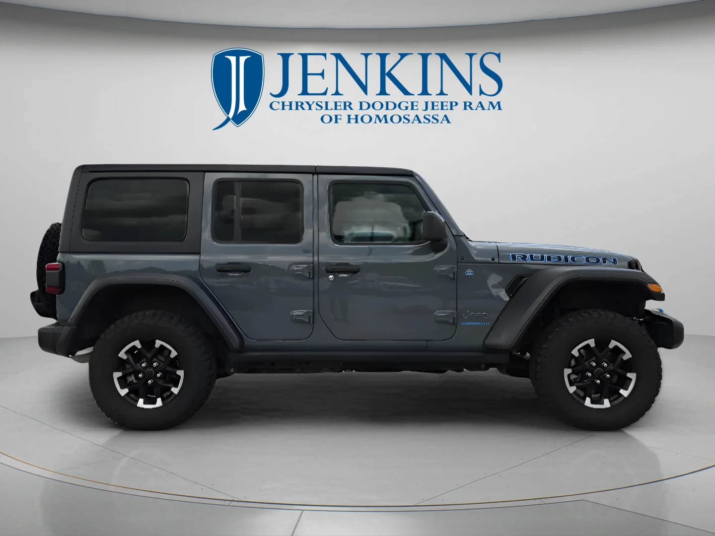 Used 2024 Anvil Clear Coat Jeep Rubicon image 3