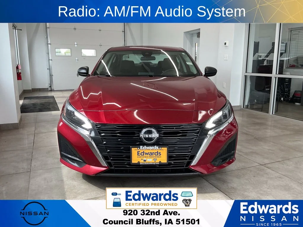 Certified Used 2024 Red Nissan 2.5 SV image 4
