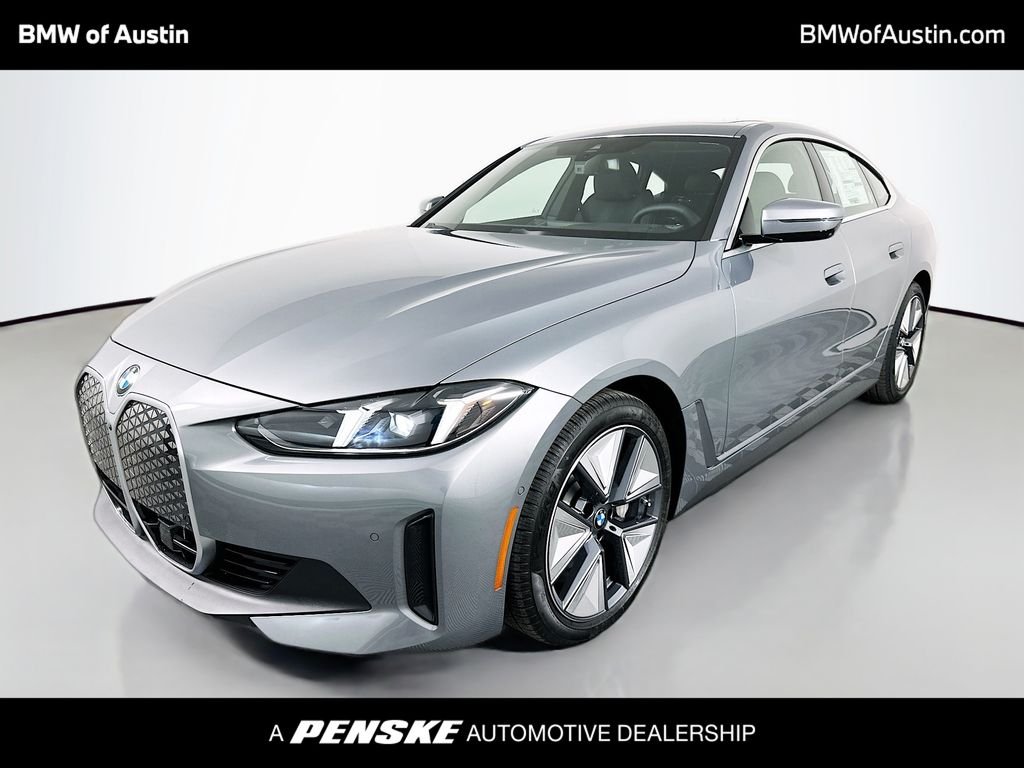 New 2026 Skyscraper Grey Metallic BMW xDrive40 image 1