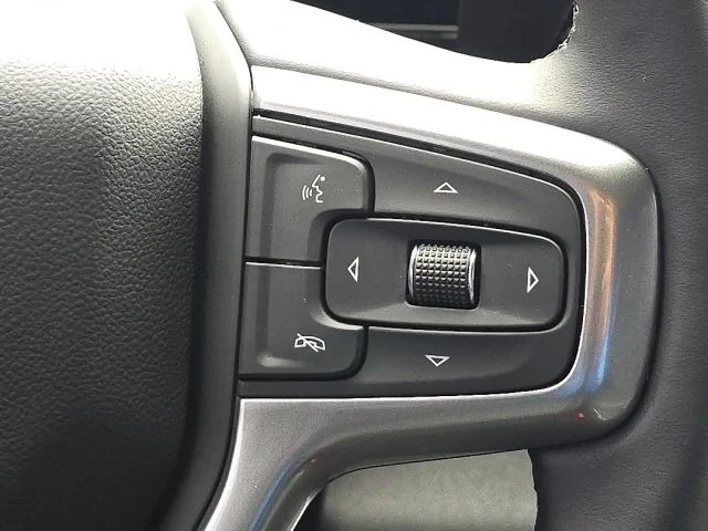 Used 2026 Red Chevrolet LT image 39
