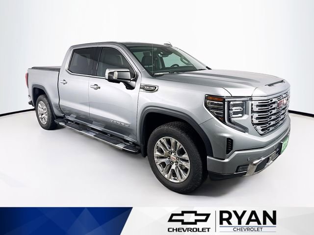 2025 GMC Sierra 4WD Crew Cab Short Box Denali's photo