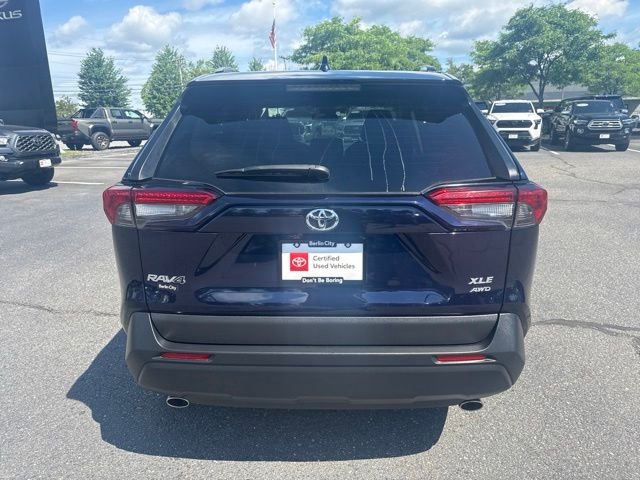 Certified Used 2024  Toyota XLE image 5