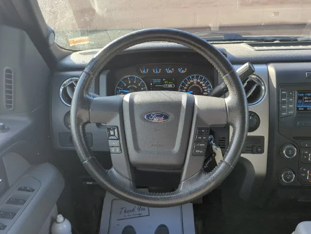 Used 2013 Black Ford XLT image 19