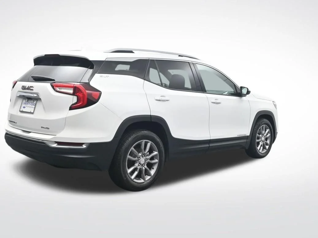 Certified Used 2024 Summit White GMC SLT image 6